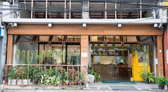 Zen Hostel Tiger Shrine 2