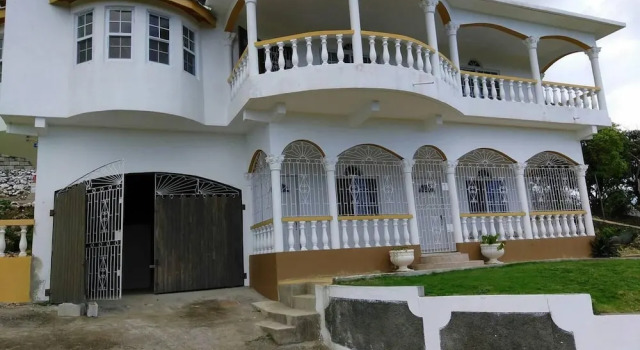 Remarkable 2-bed Villa in Fair Prospect Sea View, Foglalás Villa Long Bay Portland