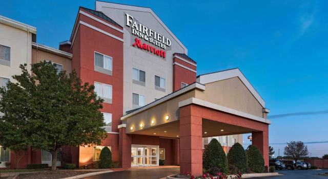 Fairfield Inn & Suites by Marriott Lawton, Buchen Sie Hotel Lawton Oklahoma