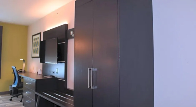 Люкс Holiday Inn Express Hotel & Suites Sparta by IHG
