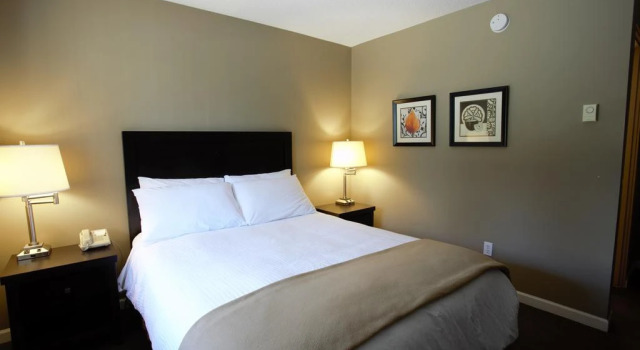 Recreation Inn & Suites