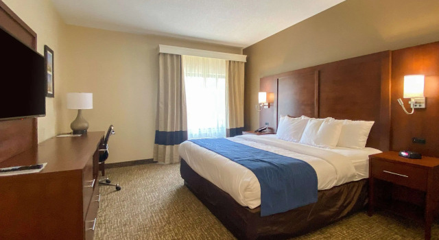Двухместный люкс Comfort Inn East Windsor - Springfield