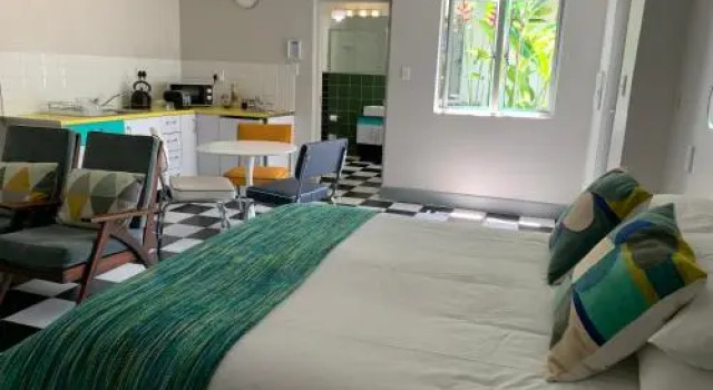 HP Twelve Accommodation