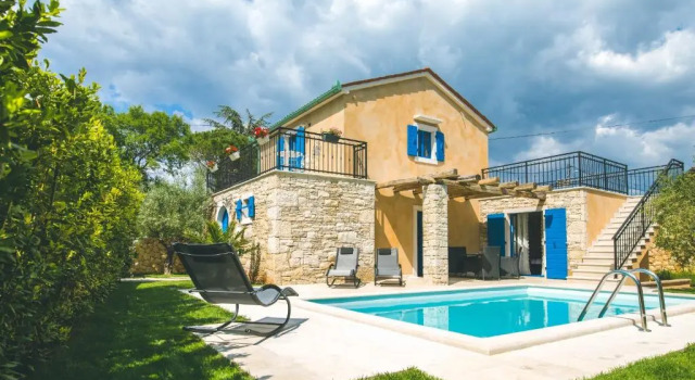 Вилла Villa Pinezici
