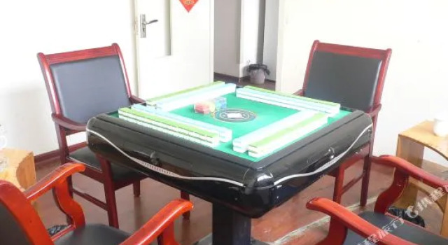 Chunxiaqiudong Business Hotel
