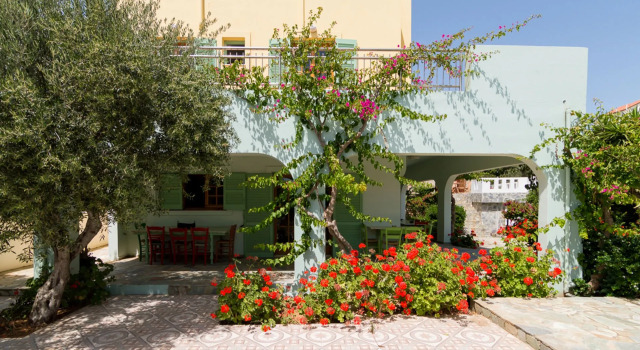Вилла с 4 комнатами с видом на море Athena Villas Olive Grove & Estate