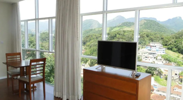 Люкс Hotel Petropolis Inn