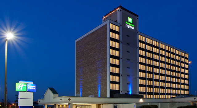 Holiday Inn Express Washington DC SW - Springfield, an IHG Hotel, Buchen Sie Hotel Springfield Washington DC und Umgebung