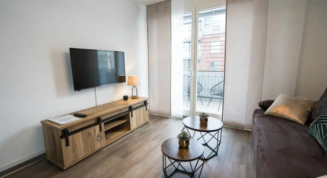 Stylisches Apartment im Herzen von Dresden + Parkplatz + Netflix + Self Check-in, Prenota Appartamento Hotel a Sassonia con parcheggio, Parcheggio