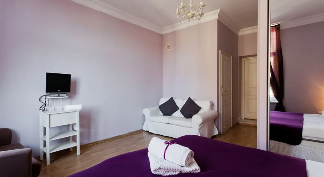 Angel House Bed & Breakfast, Забронировать Отель Отели Кракова 3 звезды, рядом с Ботанический сад Ягеллонского университета, 3*