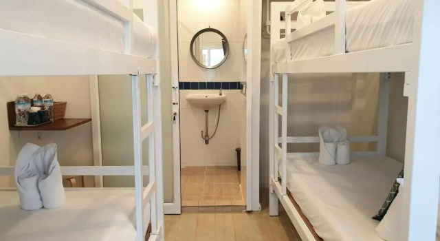 Четырёхместный номер Standard Morn-Ing Hostel