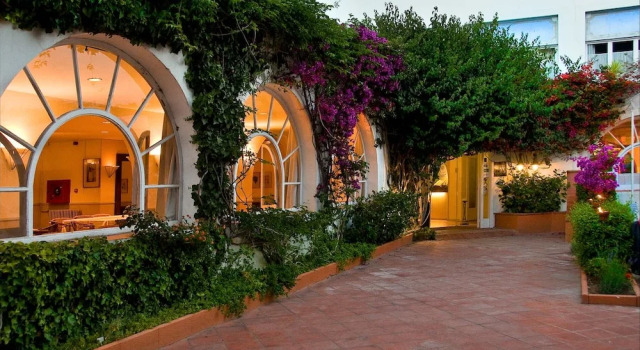 Hotel César, Брондау Қонақ үй Vilanova I la Geltru Costa del Garraf