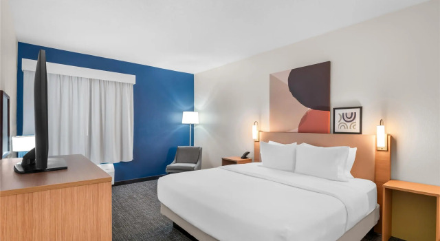 Двухместный номер Standard Spark By Hilton Ann Arbor South