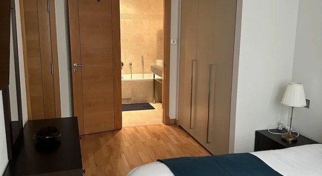 Britain in the Sun at Luxurious Ocean Village, Забронировать Апартаменты/квартира Отели Гибралтара с парковкой, Парковка