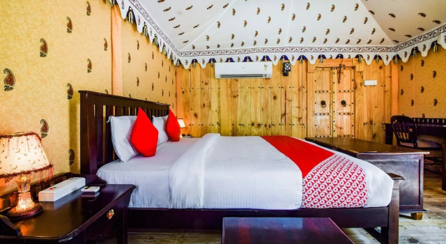 Люкс OYO 16709 Green Valley Resort