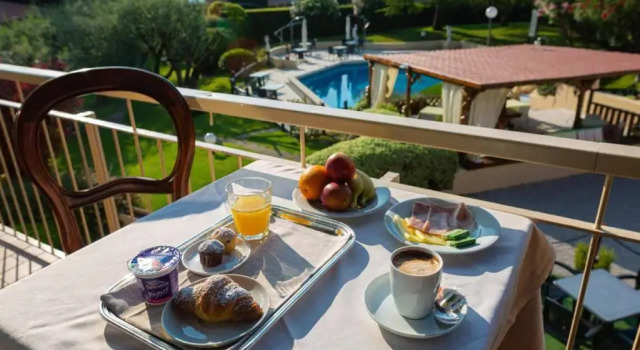 Hotel Adria & Resort, Забронировать Курортный отель Отели Тосколано-Мадерно 3 звезды, 3*