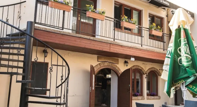 Mikulov Inn - hotel Zeme, Prenota Hotel Mikulov Palava