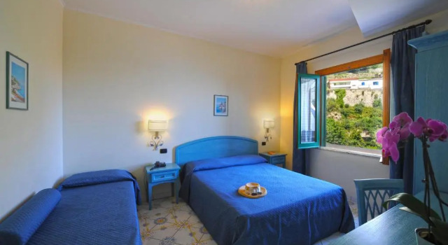 Трёхместный номер Standard Hotel La Pergola