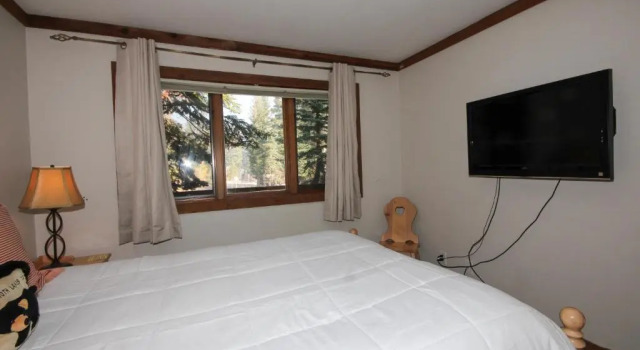 Mountainback #50, pet friendly, Забронировать Отель Маммот-Лейкс Маммот, рядом с Гондольный подъемник Вилидж