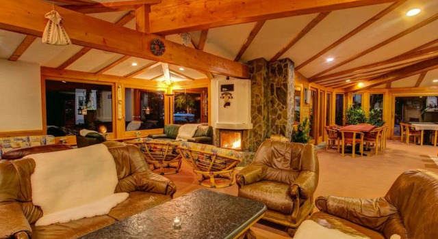 Penzion Limba, Rezervovat Hotel Hotely v Žilinský kraj s parkováním, Parkování