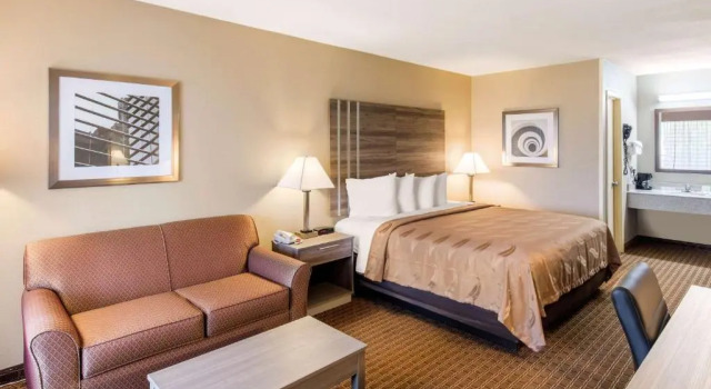 Номер Standard Quality Inn Paris Texas
