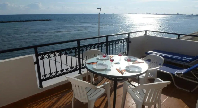 Апартаменты Philippou Beach Villas & Apartments