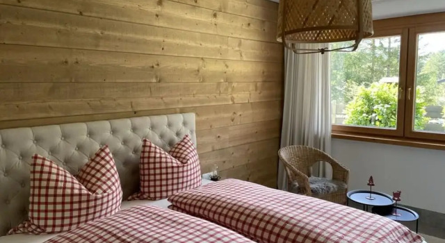 Апартаменты Holiday Apartment Alpengluhen