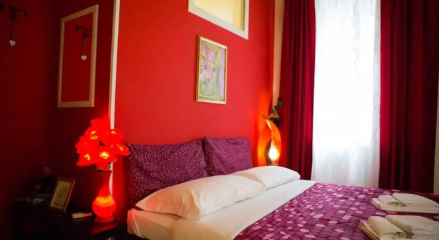 Strawberry House Bed & Breakfast