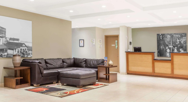 Super 8 by Wyndham Red Lake ON, Reserva ahora Hotel Red Lake Ontario