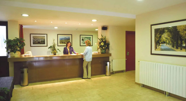 Abrigall Hostel Masella, Book Hostel Alp La Molina - Alp