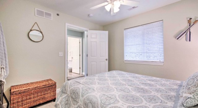 Апартаменты Screened Balcony w/ Views: Sleek Lake Ozark Gem!