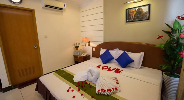 Hang Neak Hotel, Забронировать Отель СПА-отели Муниципалитета Пномпеня, рядом с Русский рынок, SPA-услуги