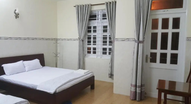 Двухместный номер Standard с балконом и с красивым видом из окна Tai Nguyen Motel