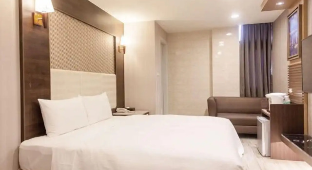 Двухместный номер Standard Maple Hotel Second Branch