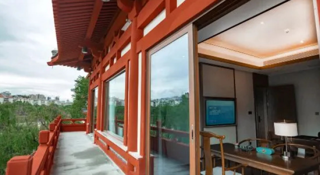 Люкс Guangyuan Fengtai International Hotel