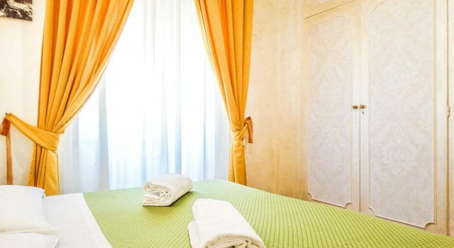 B&B Morelli 1, Забронировать Отель «постель и завтрак» Отели Рима с парковкой, рядом с Универмаг La Rinascente, Парковка