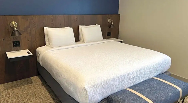 Двухместный люкс Lighthouse Oceanfront Resort