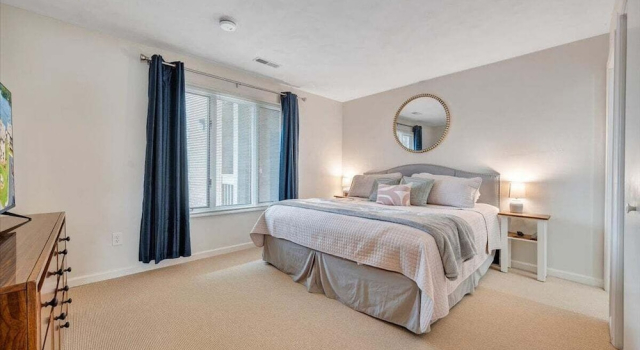 Lake Vibes - Pet Friendly Lakefront Condo!, Réserver Hôtel Moneta Virginie