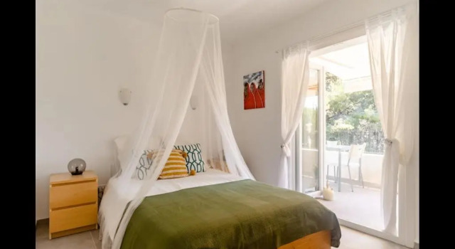 Bungalow a 2 minutos de la playa, Забронировать Отель Benimeit 