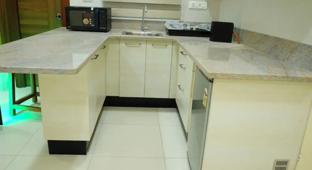 Апартаменты Classic Am Suites Luxury Service Apartments