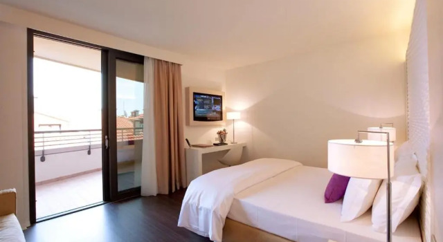 Двухместный номер Superior с частичным видом на море Laguna Palace Hotel Grado