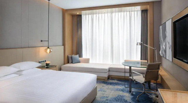 Номер Standard Courtyard by Marriott Zhengzhou Airport