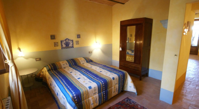 Belvilla by OYO Azulejos, Book Hotel Hoteller i Fabro med parkering, Parkering
