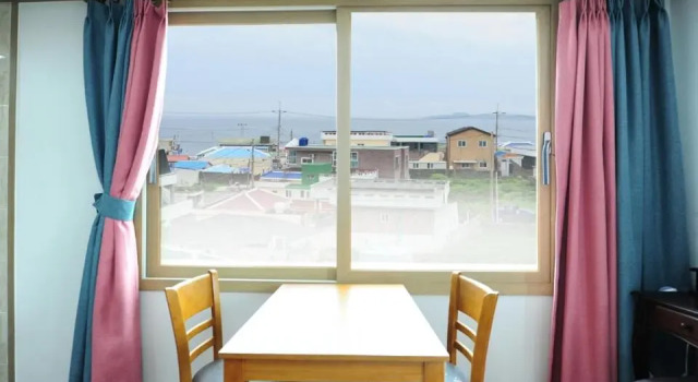 Коттедж Seongsanpo love Pension