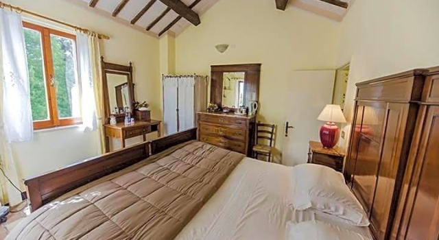 B&B Il Giardino, Boek Bed and Breakfast Hotels in Tavullia met parkeren, Parkeren
