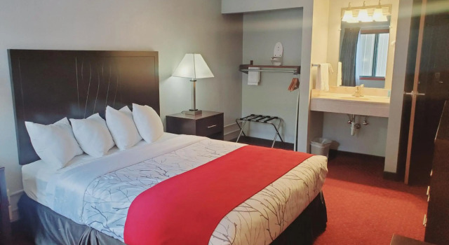 Blackstone Lodge & Suites