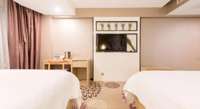Двухместный номер Standard с видом на сад Lavande Hotel HeYuan Dongyuan