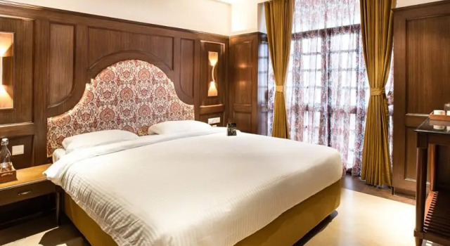 Люкс Hotel Raindrops