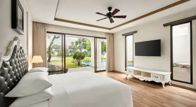Вилла с 3 комнатами с балконом и с видом на сад Sheraton Phu Quoc Long Beach Resort