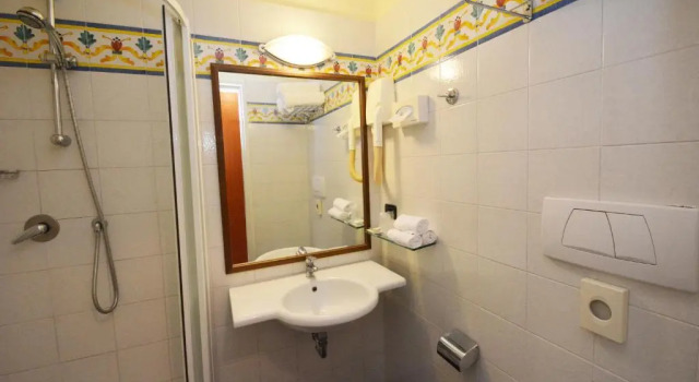 Трёхместный номер Standard с видом на море Hotel Bellevue Beach - sul mare